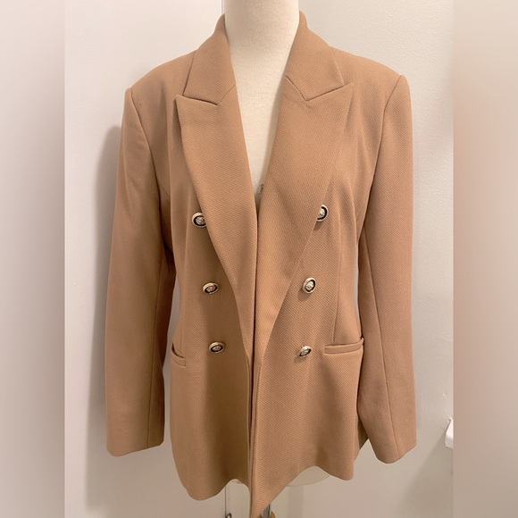 ZARA Tan Blazer with Gold Buttons - Size L - EUC - Picture 2 of 7